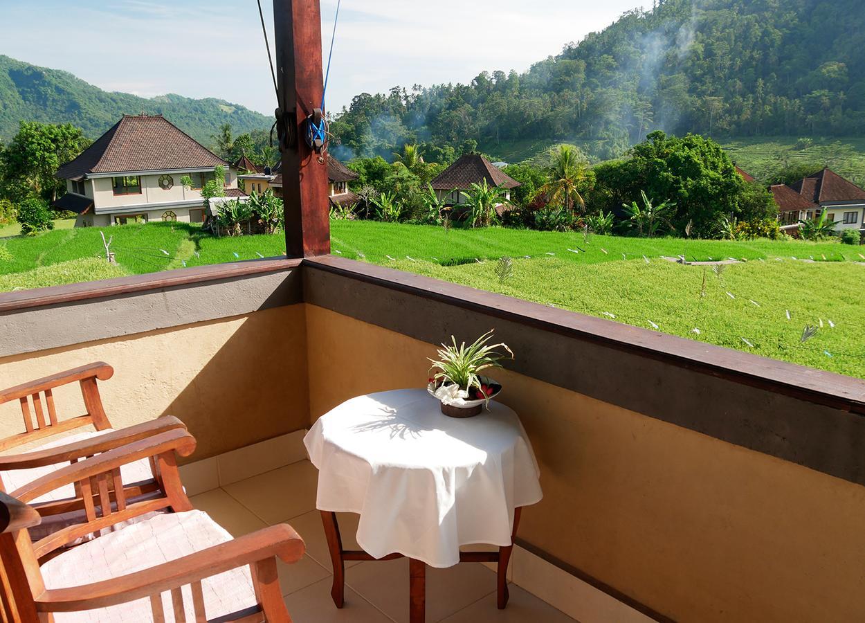 Embang Homestay ซิเดอมัน ภายนอก รูปภาพ