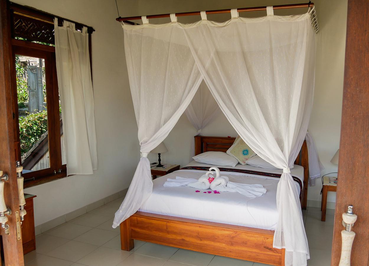 Embang Homestay ซิเดอมัน ภายนอก รูปภาพ