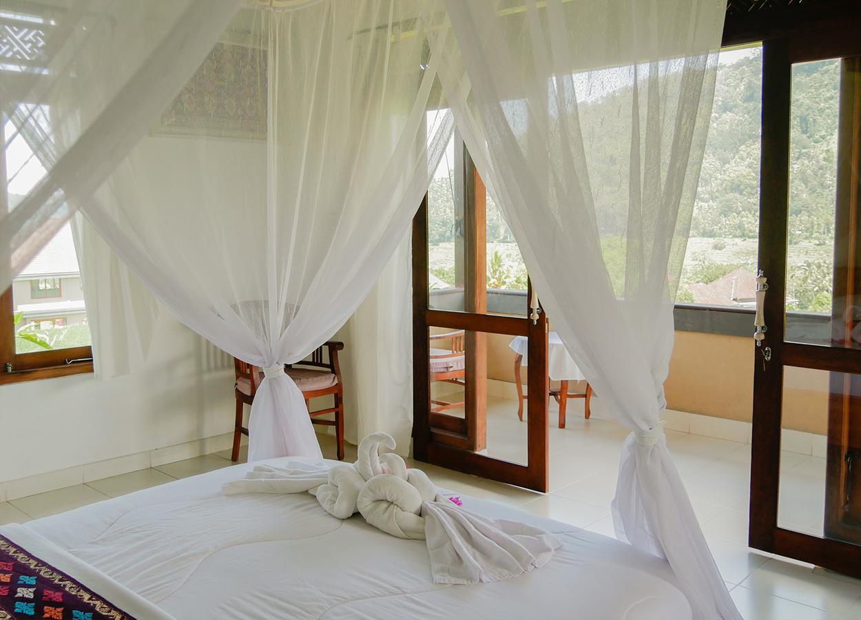 Embang Homestay ซิเดอมัน ภายนอก รูปภาพ