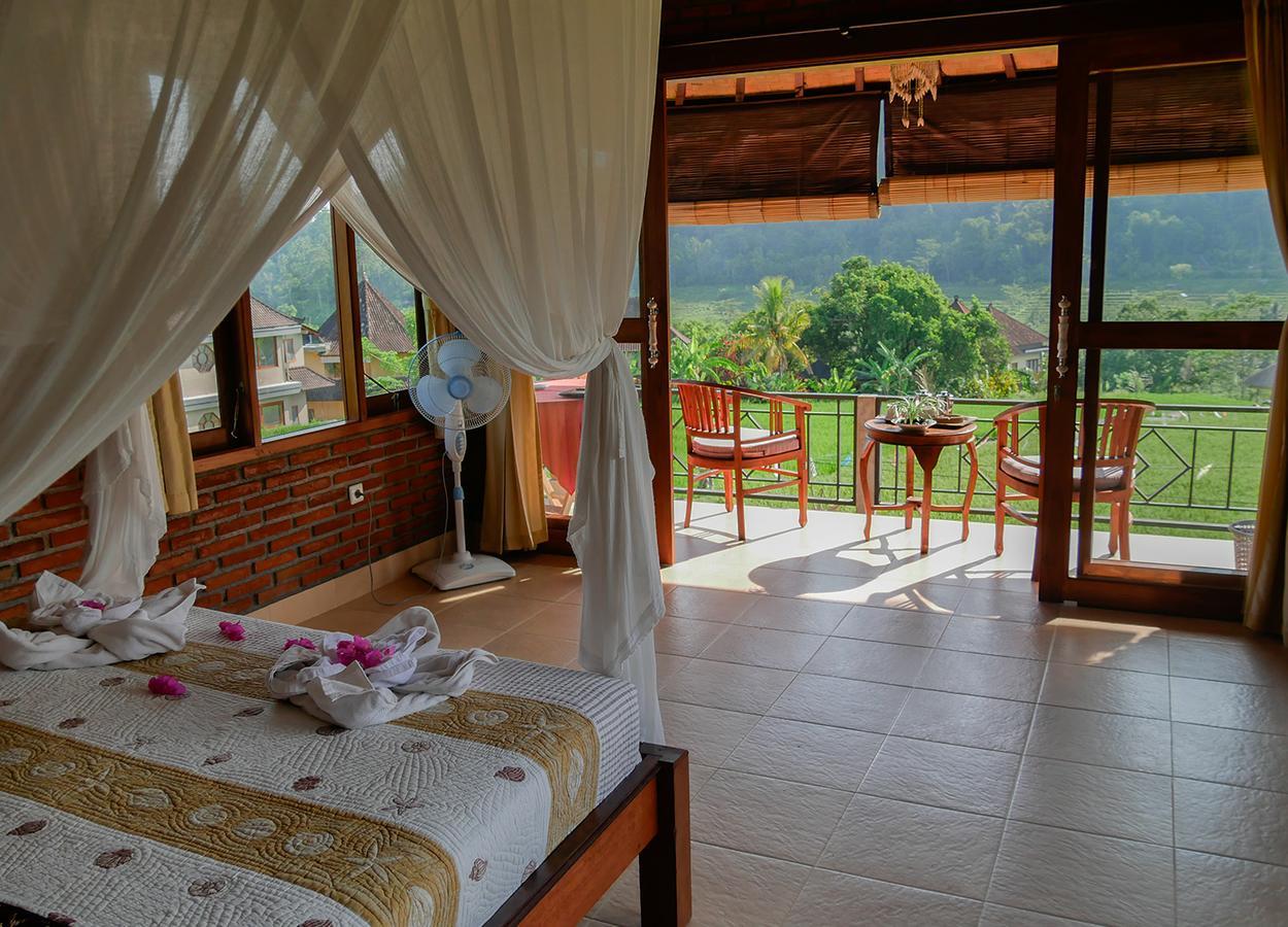 Embang Homestay ซิเดอมัน ภายนอก รูปภาพ