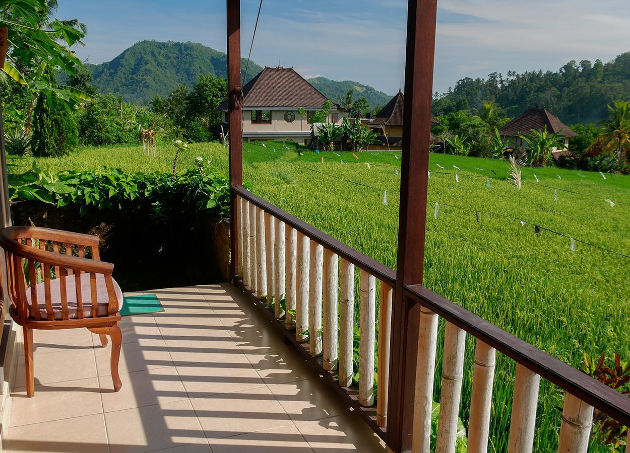 Embang Homestay ซิเดอมัน ภายนอก รูปภาพ