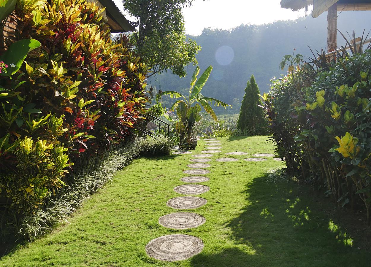 Embang Homestay ซิเดอมัน ภายนอก รูปภาพ