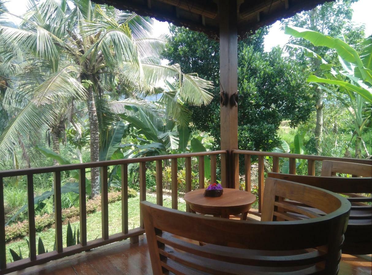 Embang Homestay ซิเดอมัน ภายนอก รูปภาพ