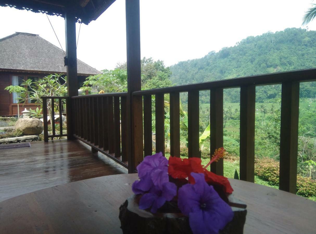 Embang Homestay ซิเดอมัน ภายนอก รูปภาพ