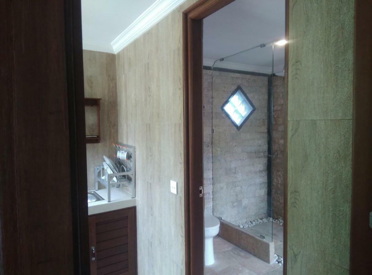 Embang Homestay ซิเดอมัน ภายนอก รูปภาพ