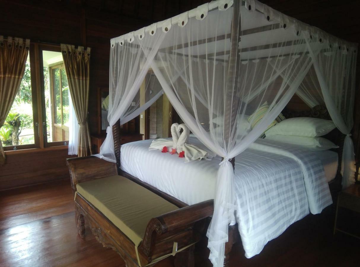 Embang Homestay ซิเดอมัน ภายนอก รูปภาพ